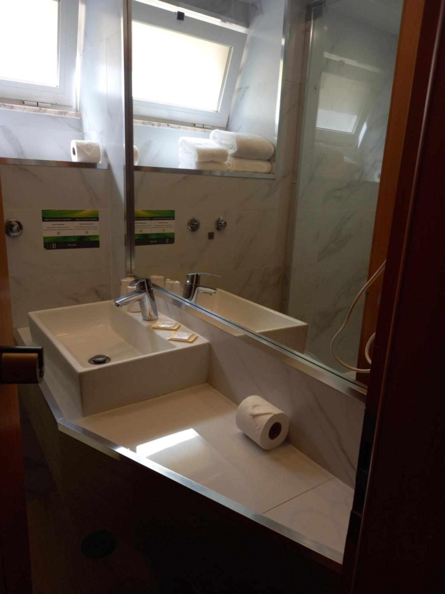 Hotel Bocage セトゥーバル エクステリア 写真