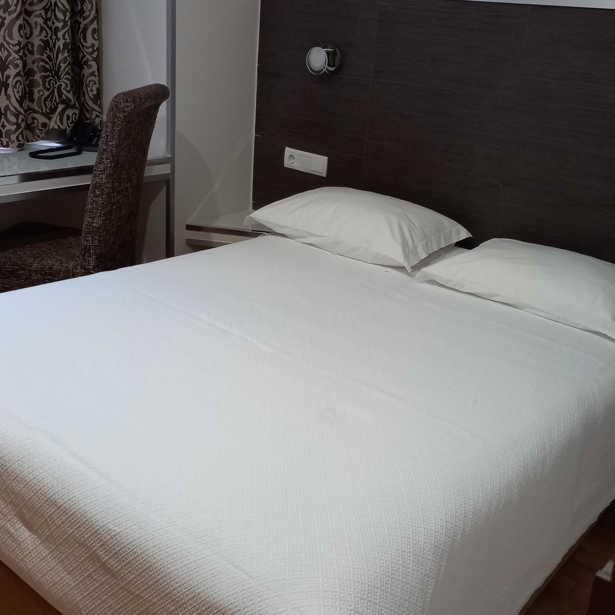 Hotel Bocage セトゥーバル エクステリア 写真