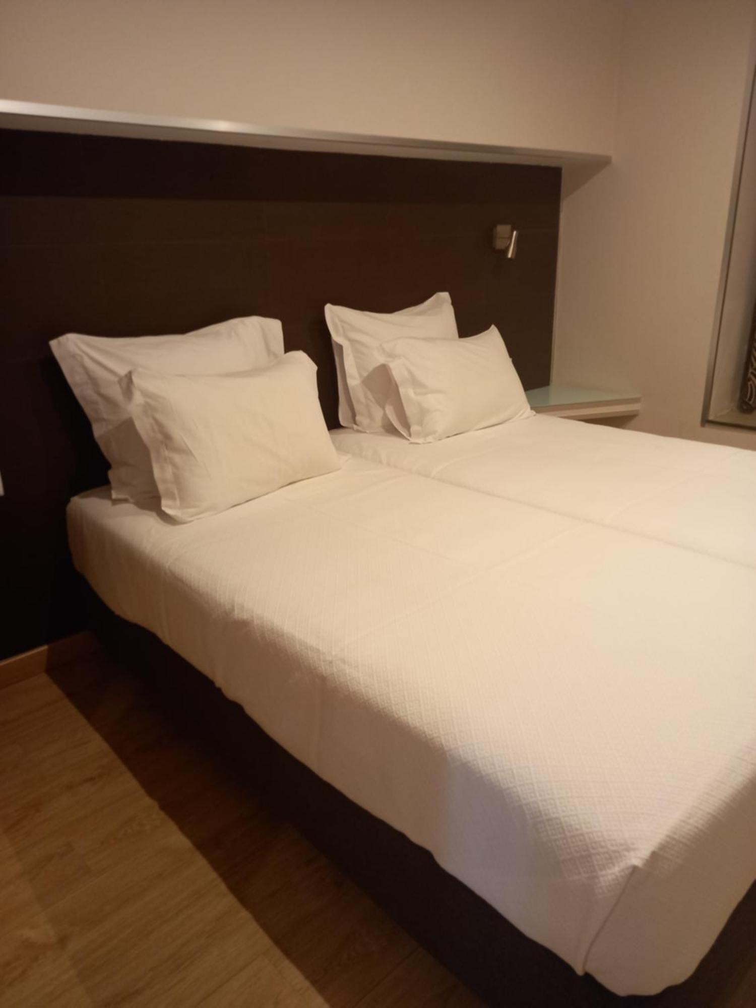 Hotel Bocage セトゥーバル エクステリア 写真